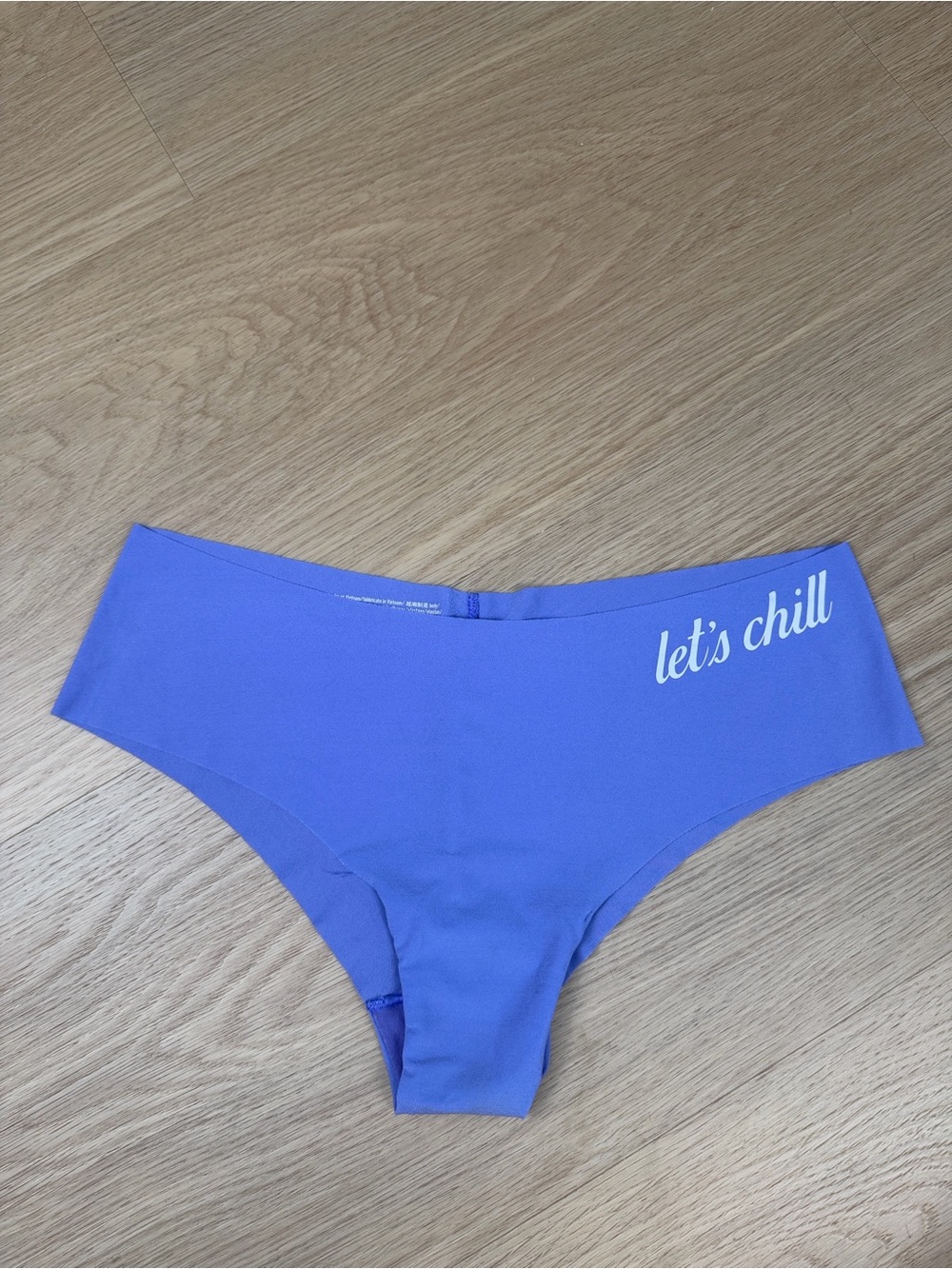 PINK Victoria's Secret No Show Cheekster 'let's chill' Panty M
